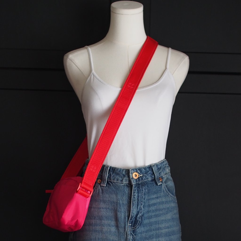 Sweaty Betty | Like New All Day Crossbody Bag